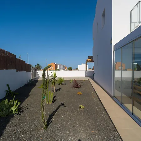 Buena Onda Modern Design, Heated Pool Βίλα Κοραλέχο