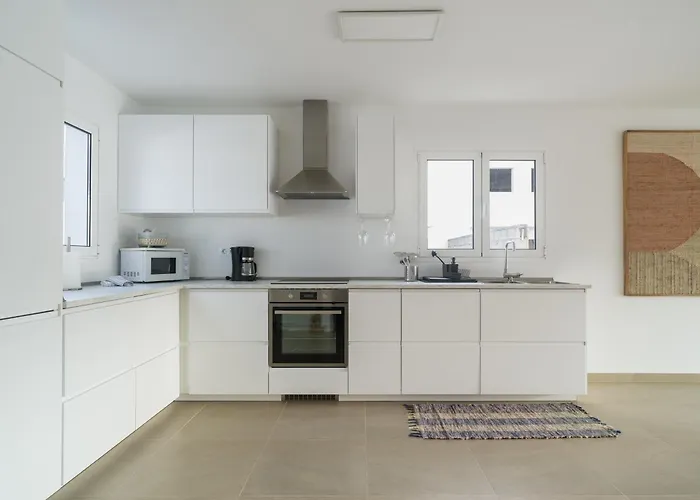 Buena Onda Modern Design, Heated Pool * Κοραλέχο
