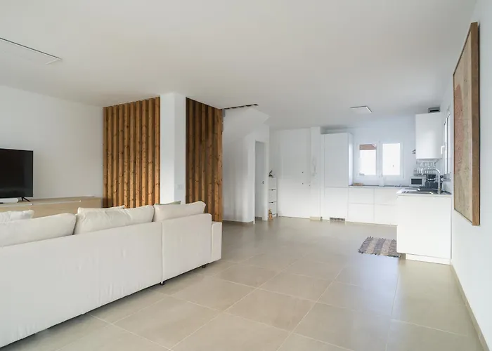 Buena Onda Modern Design, Heated Pool Βίλα Κοραλέχο