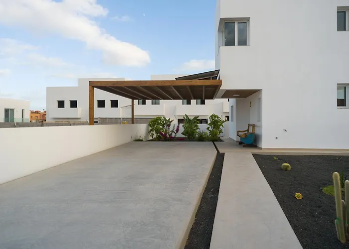 Buena Onda Modern Design, Heated Pool * Κοραλέχο