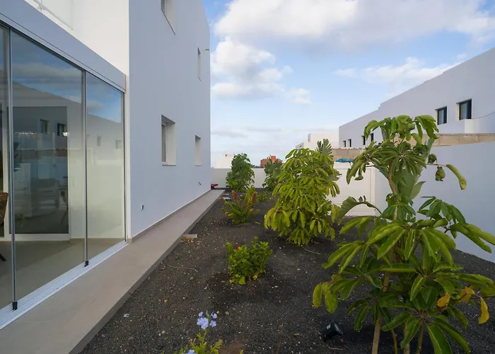 Βίλα Buena Onda Modern Design, Heated Pool